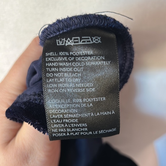 Kimchi Blue Women’s Navy Velvet Deep V-Neck Top - Picture 7 of 7